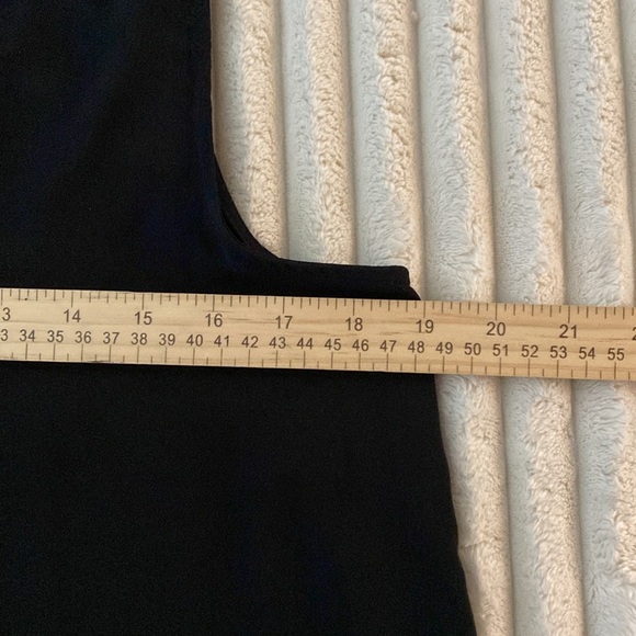 Who What Wear Tank Black And White Raw Edge Classic - Picture 7 of 10